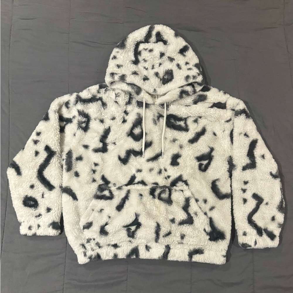 Cozy & Furry White Leopard Print Sherpa Hoodie